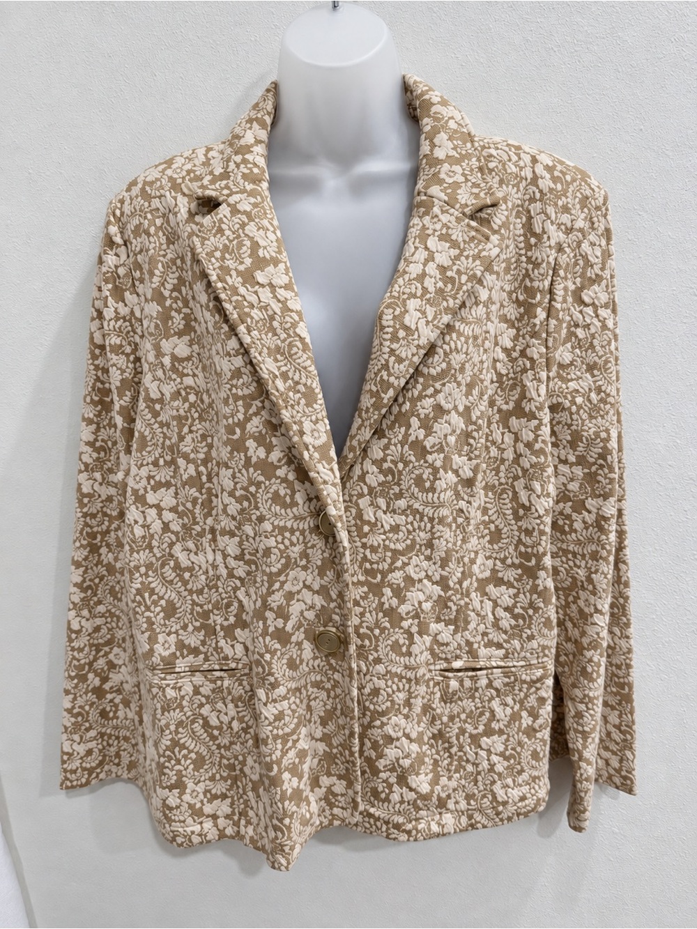 Isaac Mizrahi Live Floral Jacquard Blazer XL Tan Cream